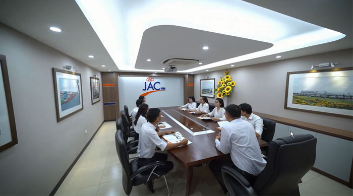  JAC là một trong những đơn vị hàng đầu cung cấp dịch vụ cho thuê xe uy tín số 1 Việt Nam.