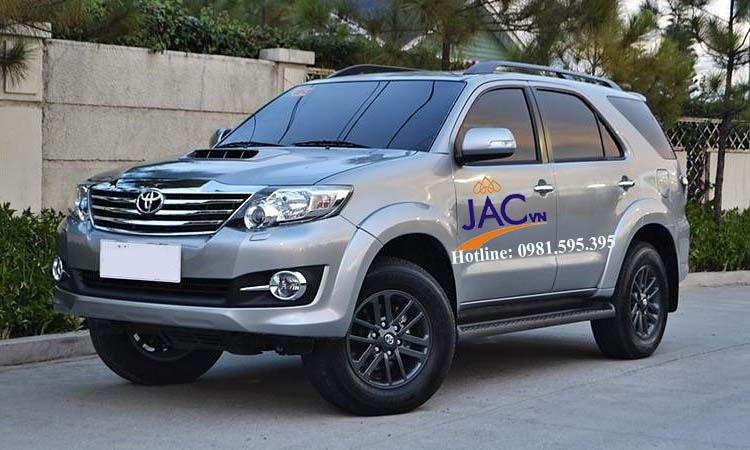 Thuê xe 7 chỗ Hà Nội Toyota Fortuner chất lượng , uy tín, giá ưu đãi tại JAC.