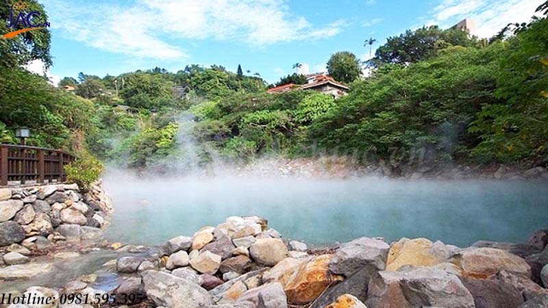 Suối khoáng nước nóng tại Kim Bôi