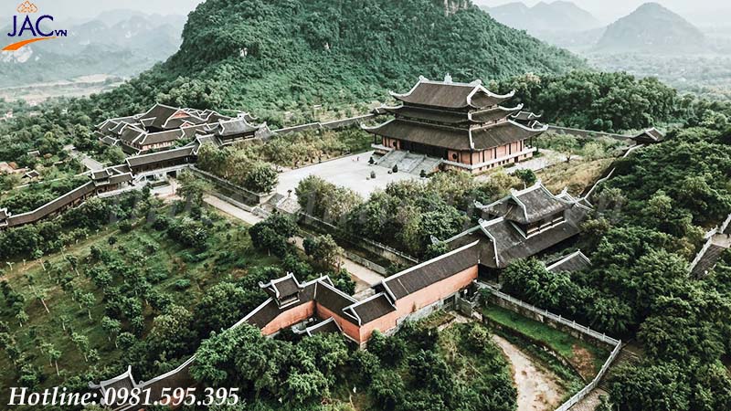 Chùa Yên Tử có kiến trúc đậm chất Phật giáo