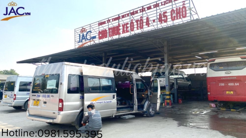 thue xe du lich 16 cho tai ha noi gia re