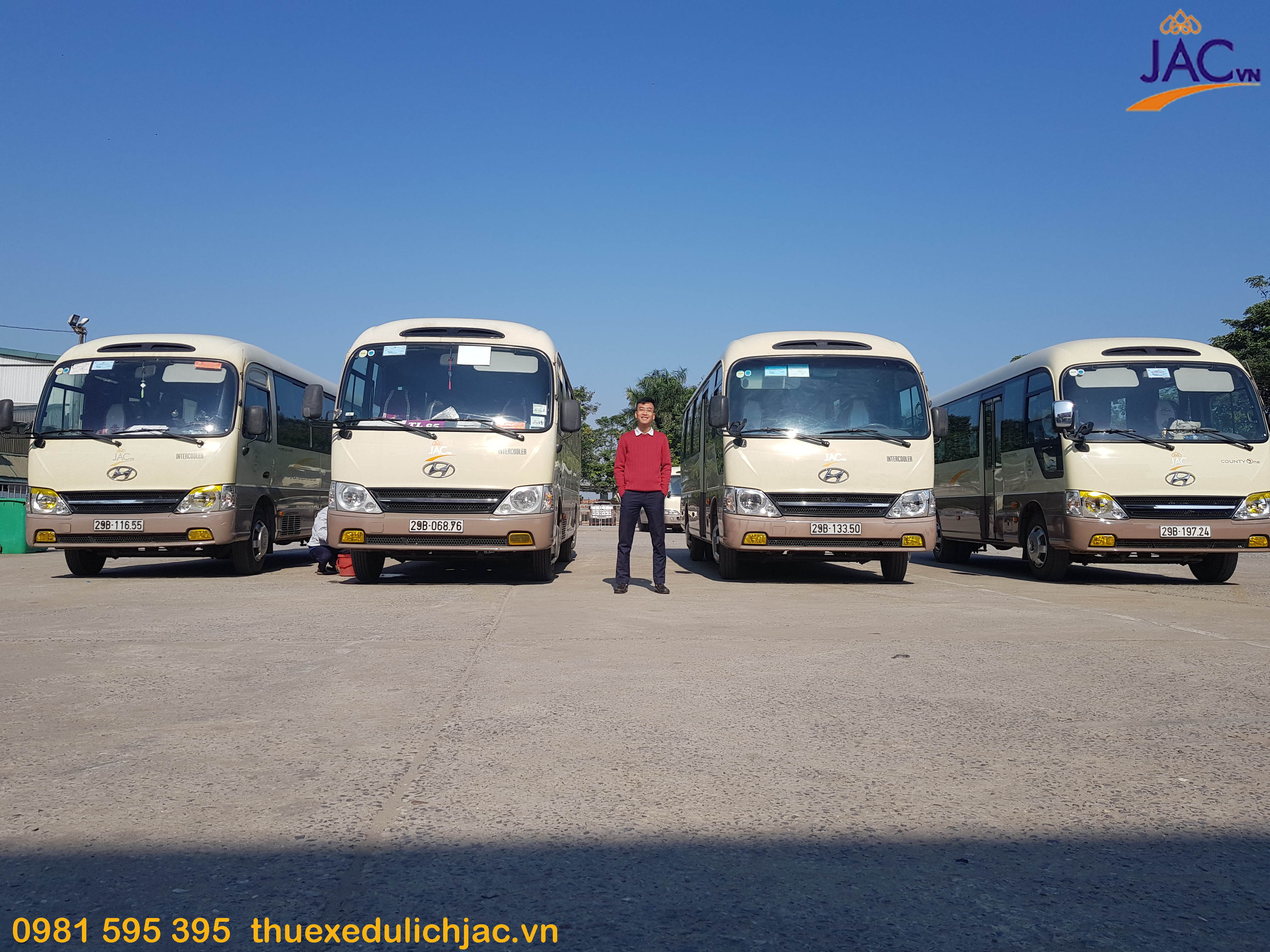 Thuê xe 29 chỗ đưa đón sân bay Nội Bài uy tín