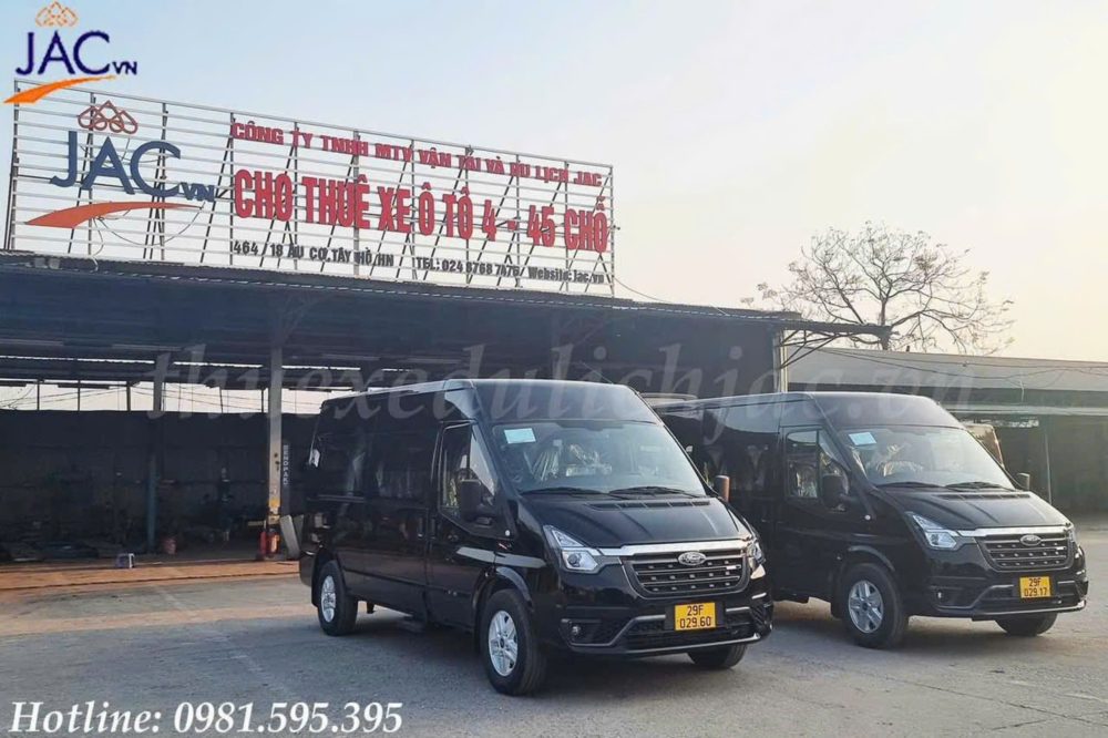 thuê xe 16 chỗ đưa đón học sinh